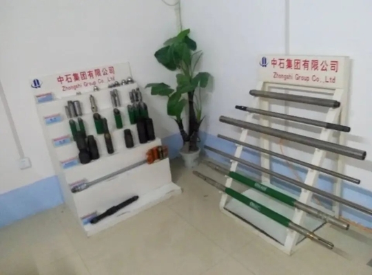 표면 경화 기술 배럴 다운홀 로드 펌프 오일 및 가스